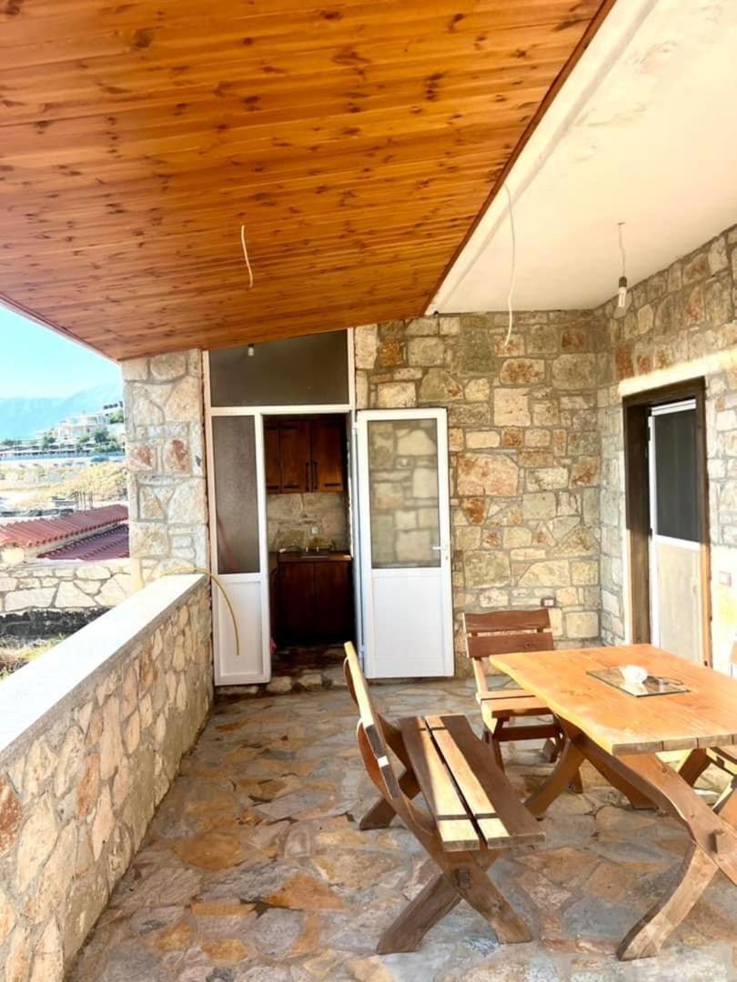 Hotel Jardin Miraculeux Himarë Exterior foto