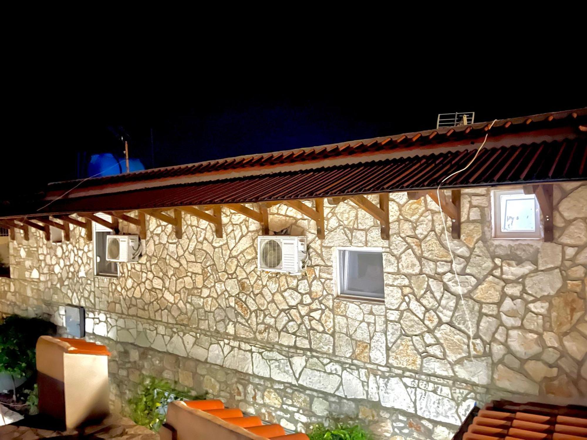 Hotel Jardin Miraculeux Himarë Exterior foto